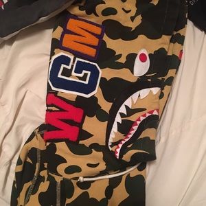 Bape pullover hoodie
